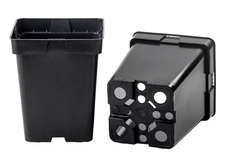 Kvetináč plastový štvorcový 5l, 18 x 21,5 cm