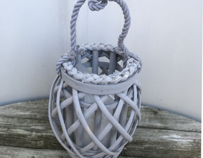 Lampáš prútený 12x19cm