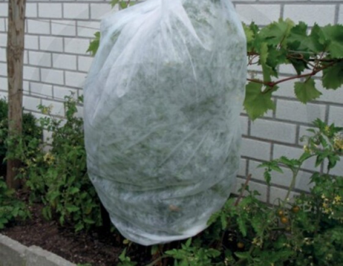 Netkaná textilia biela 17g/m2 3,2 x 10m