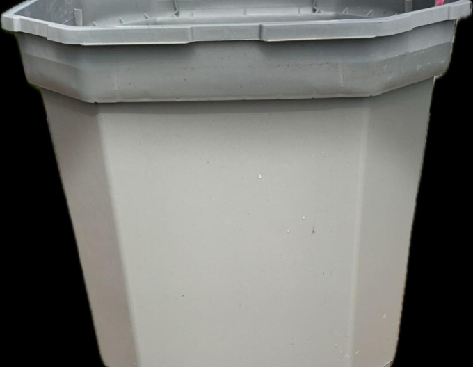 Kvetináč plastový  štvorcový 9L, 23 x 23 cm